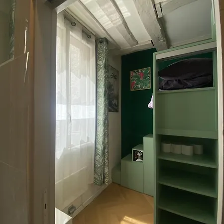 Cosy A Saint Michel-notre Dame Center With Air Condition *